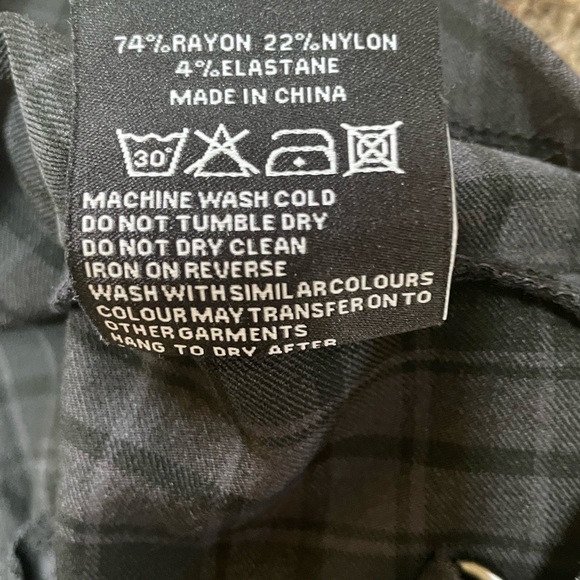 Killstar Adele Tartan Mini Skirt Size Small - Picture 6 of 6